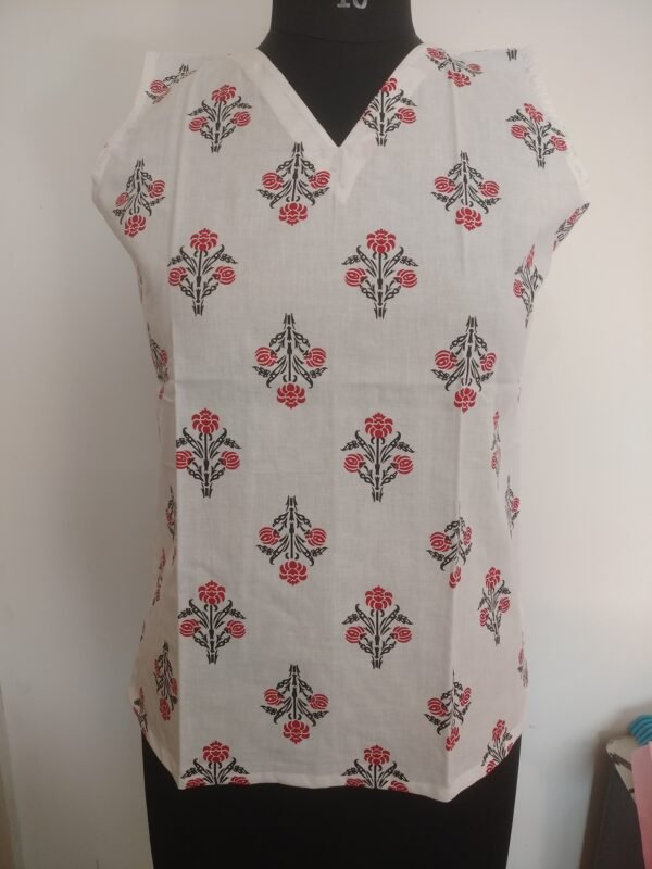 Trending Printed Sleeveless Cotton Wight Top For All Season