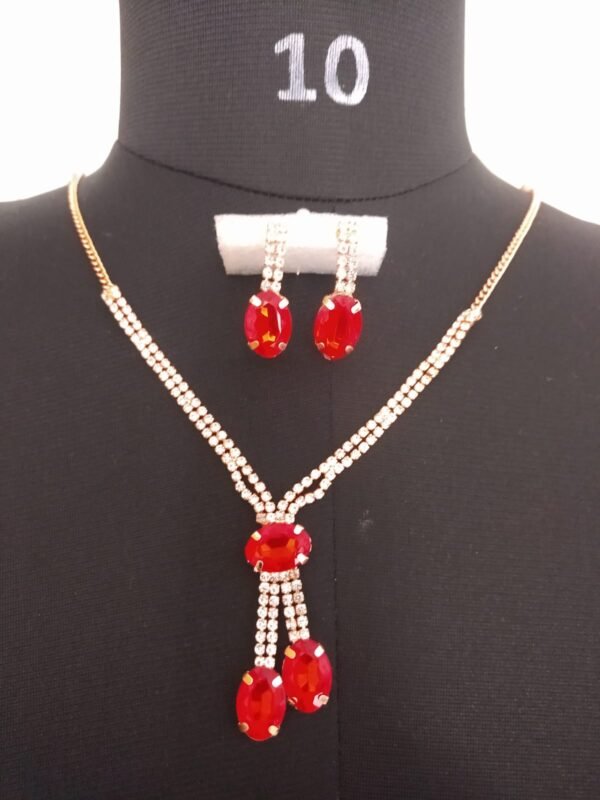 Artificial Neckless with earrings for Women /Girls