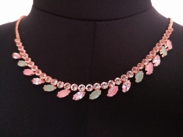 Artificial Golden coper color Neckless with earrings for women and Girls